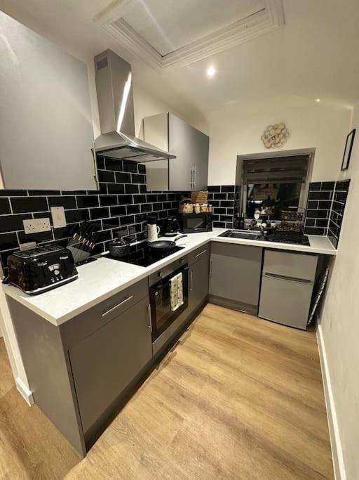The Hive - Cosy Studio In Wells City Centre Dış mekan fotoğraf