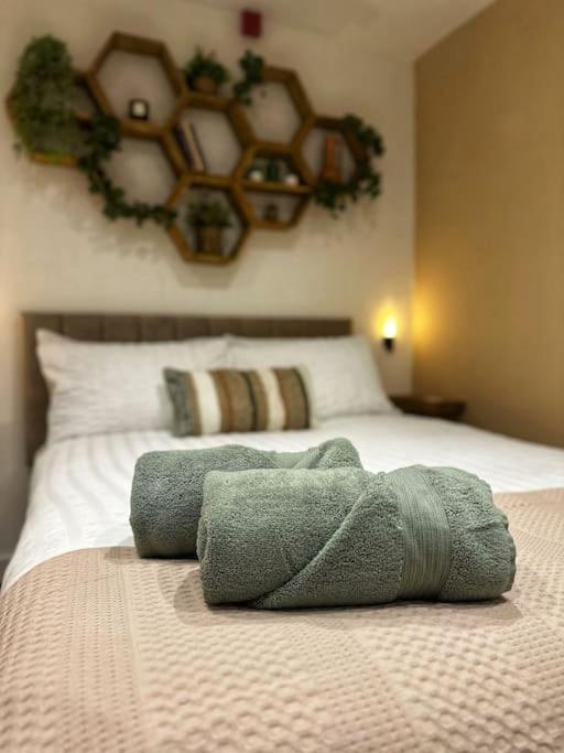 The Hive - Cosy Studio In Wells City Centre Dış mekan fotoğraf